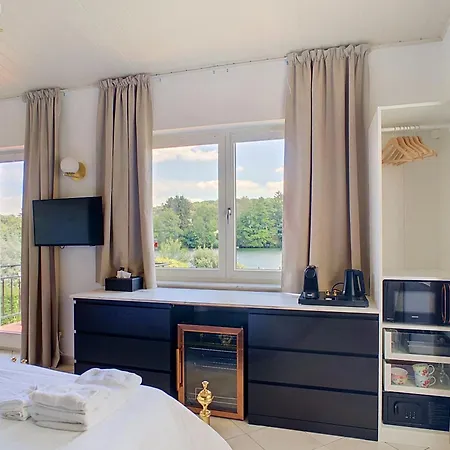 Guest house Daisy - Elegantes Et Autonomes Au Bord De La Meuse